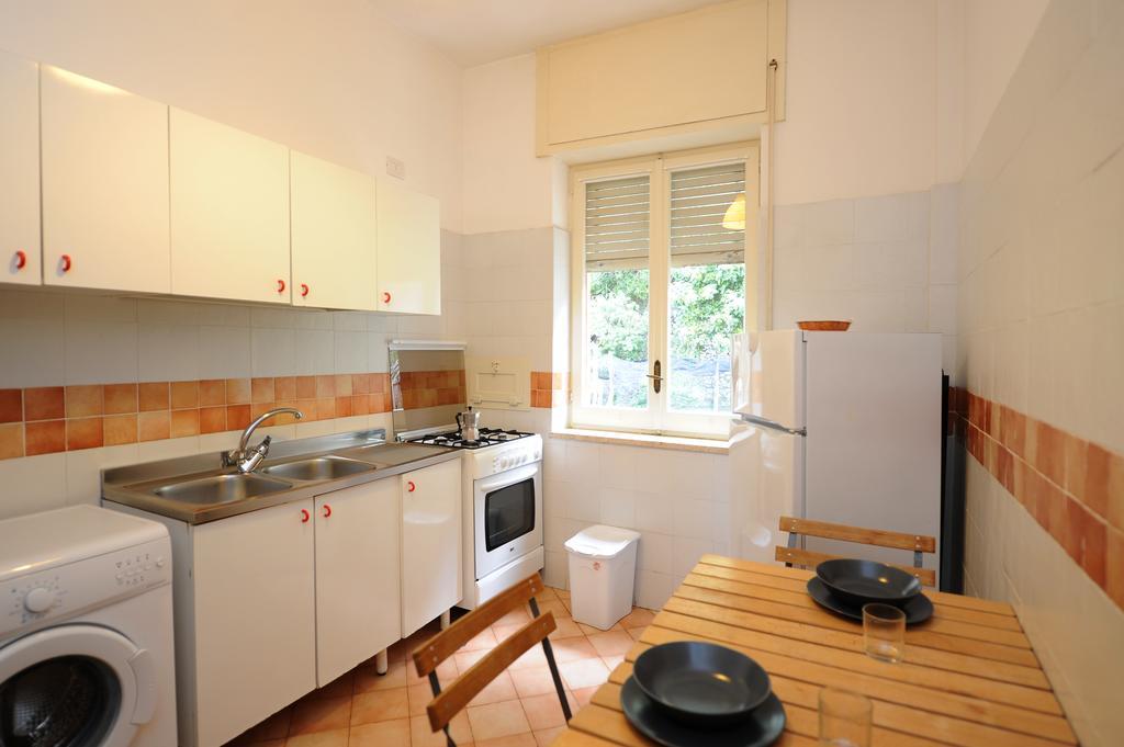 Tizi Apartments Porto Maiori Exteriör bild