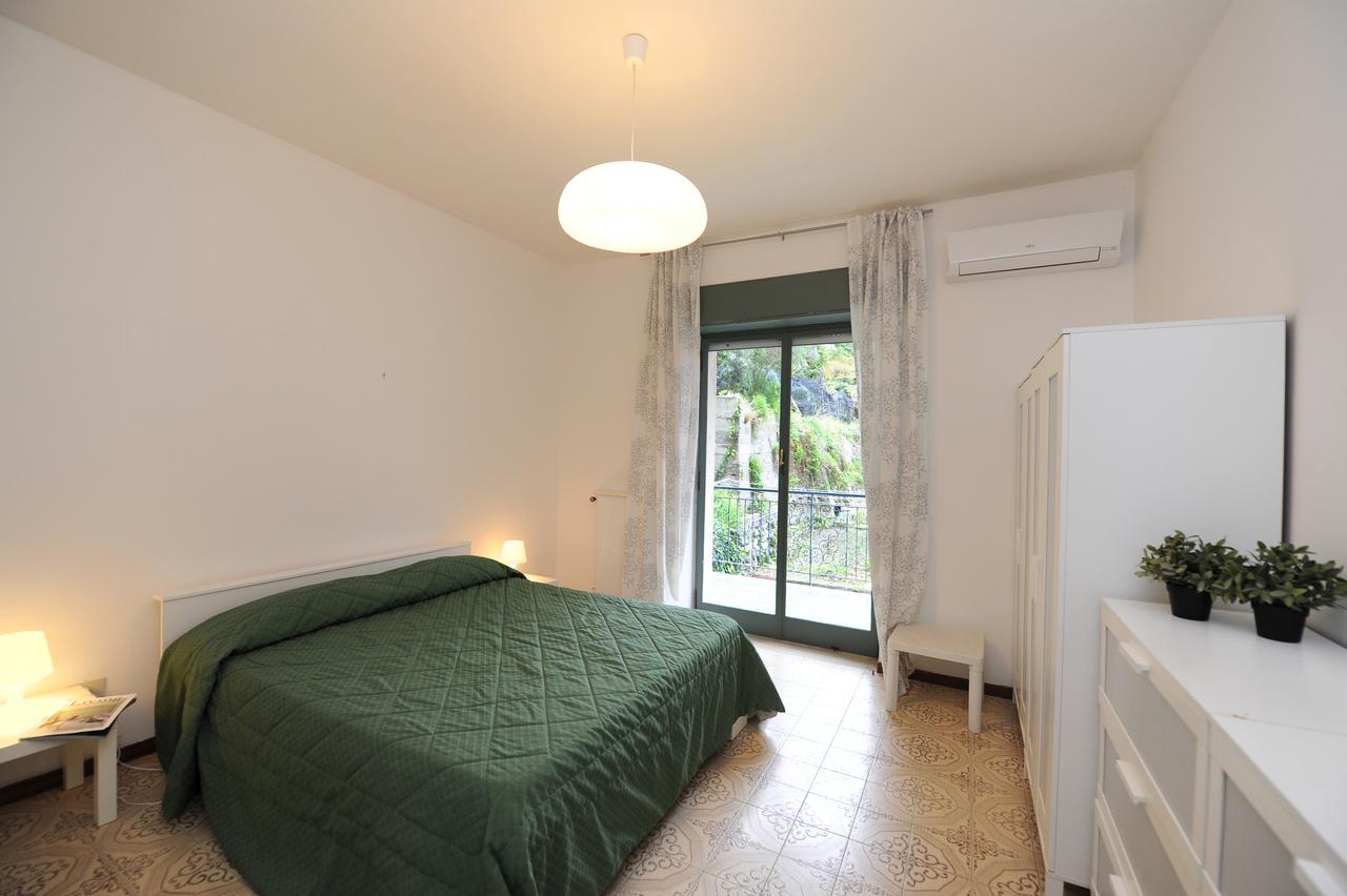 Tizi Apartments Porto Maiori Exteriör bild